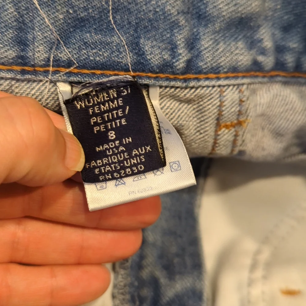 High Rise Mom Jeans - Picture 2 of 6